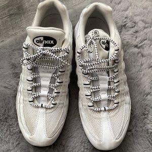 Men’s Nike Air Max 95 Size 9